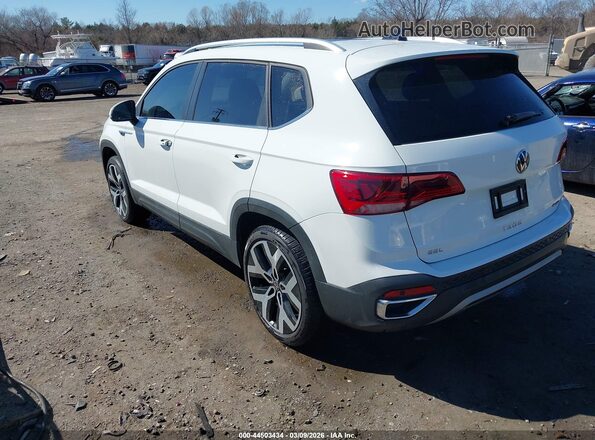 3VV2X7B22NM064316 2022 VOLKSWAGEN TAOS White უკანა მარცხენა