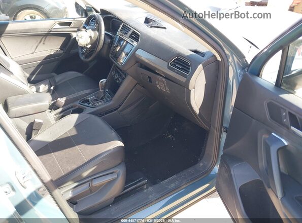 3VV3B7AX0KM078159 2019 VOLKSWAGEN TIGUAN Blue 