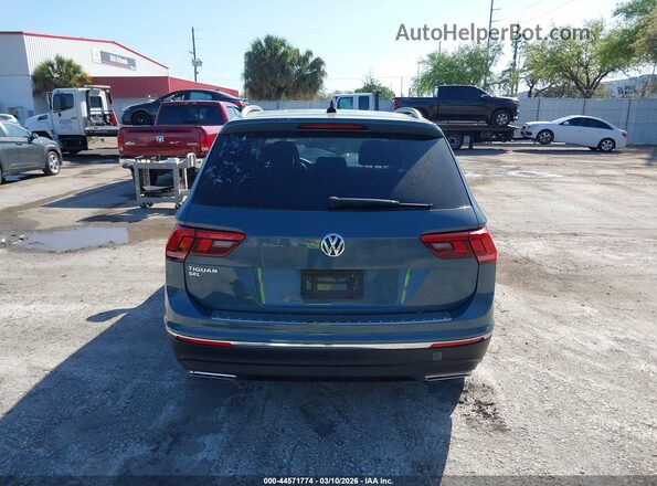 3VV3B7AX0KM078159 2019 VOLKSWAGEN TIGUAN Blue 