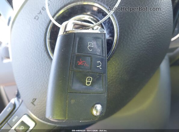 3VV3B7AX0KM155161 2019 VOLKSWAGEN TIGUAN Gray 
