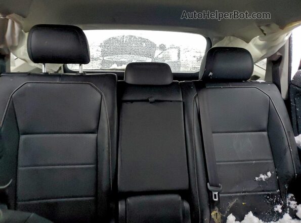 3VV3B7AX0MM006235 2021 VOLKSWAGEN TIGUAN Charcoal უკანა სავარძლების ხედი