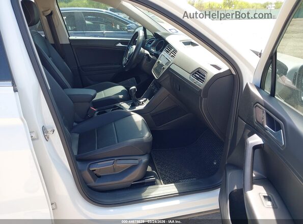 3VV3B7AX0MM030261 2021 VOLKSWAGEN TIGUAN White Սալոնի դիմացի տեսք