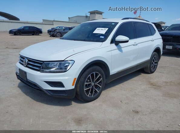3VV3B7AX0MM030261 2021 VOLKSWAGEN TIGUAN White Առջևի ձախ երեք քառորդ տեսարան