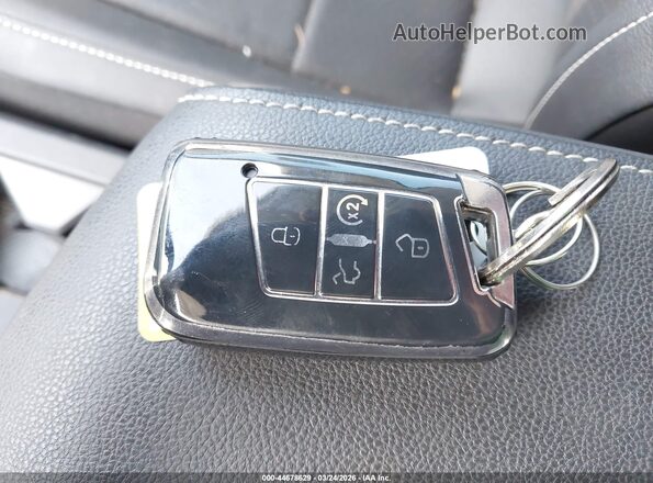3VV3B7AX0MM030261 2021 VOLKSWAGEN TIGUAN White Առջևի վահանակի տեսք