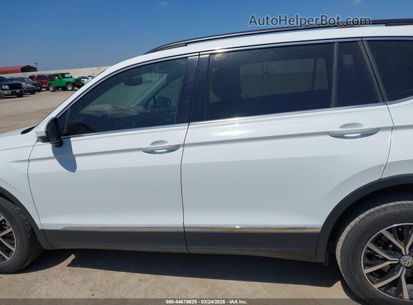 3VV3B7AX0MM030261 2021 VOLKSWAGEN TIGUAN White 
