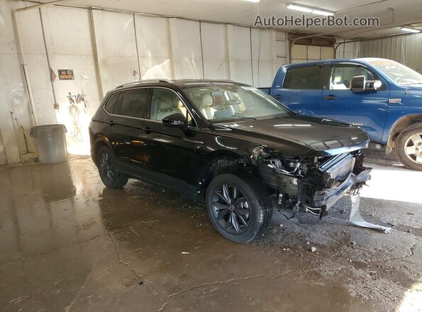 3VV3B7AX0PM067069 2023 VOLKSWAGEN TIGUAN Black Przód prawy