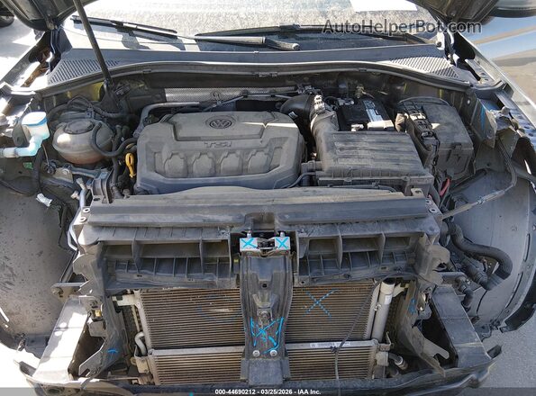 3VV3B7AX2JM214368 2018 VOLKSWAGEN TIGUAN Gray Vista trasera