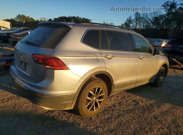 3VV3B7AX2MM033114 2021 VOLKSWAGEN TIGUAN Silver Հետևի աջ