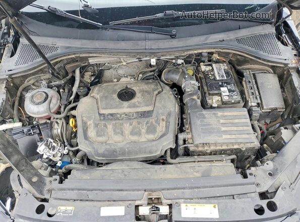 3VV3B7AX2MM116154 2021 VOLKSWAGEN TIGUAN Black ძრავის განყოფილების ხედი