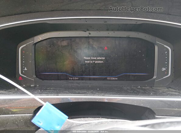 3VV3B7AX3KM074655 2019 VOLKSWAGEN TIGUAN Black Widok tylnych siedzeń