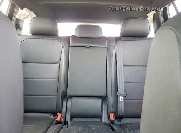 3VV3B7AX4KM198630 2019 VOLKSWAGEN TIGUAN Black 