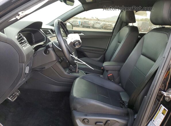 3VV3B7AX4KM198630 2019 VOLKSWAGEN TIGUAN Black 