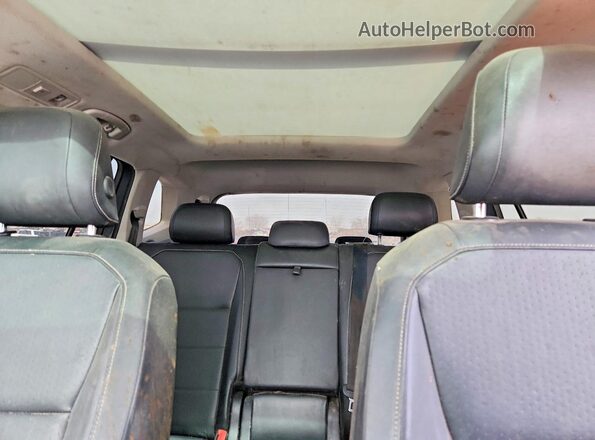 3VV3B7AX4MM049914 2021 VOLKSWAGEN TIGUAN Gray Vista de los asientos traseros