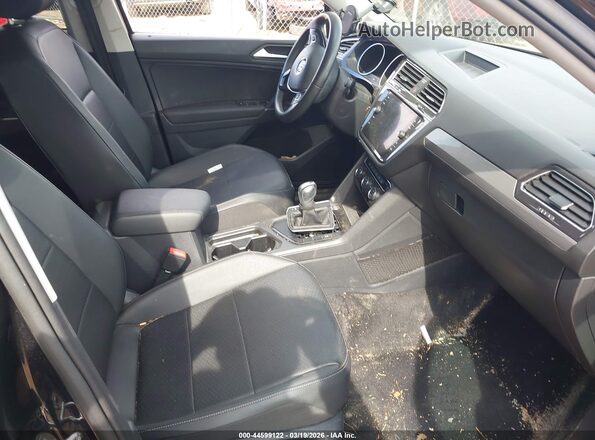 3VV3B7AX6LM004195 2020 VOLKSWAGEN TIGUAN Black 