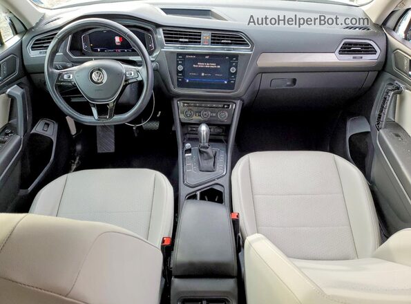 3VV3B7AX7KM130158 2019 VOLKSWAGEN TIGUAN White 