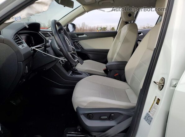 3VV3B7AX7KM130158 2019 VOLKSWAGEN TIGUAN White 