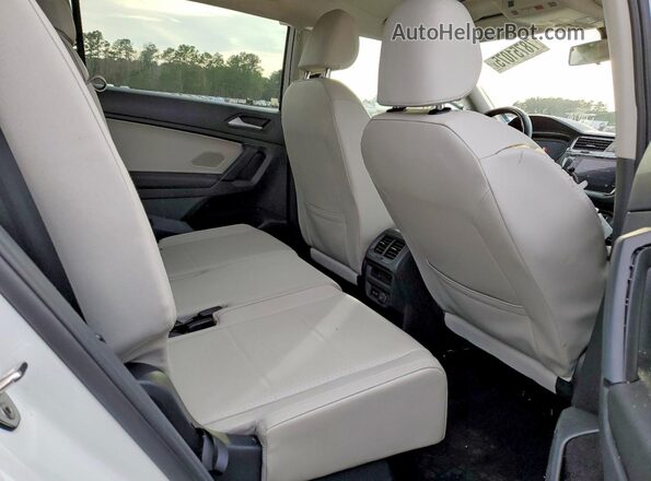 3VV3B7AX7KM130158 2019 VOLKSWAGEN TIGUAN White 