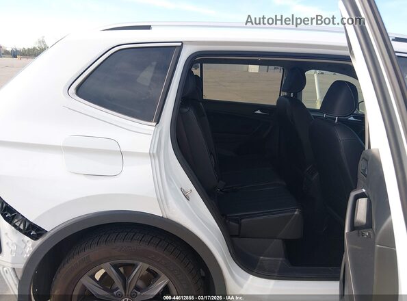 3VV3B7AX7NM092855 2022 VOLKSWAGEN TIGUAN White Widok naklejki z numerem VIN