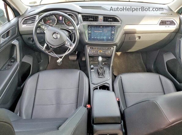 3VV3B7AX8KM201433 2019 VOLKSWAGEN TIGUAN Teal 