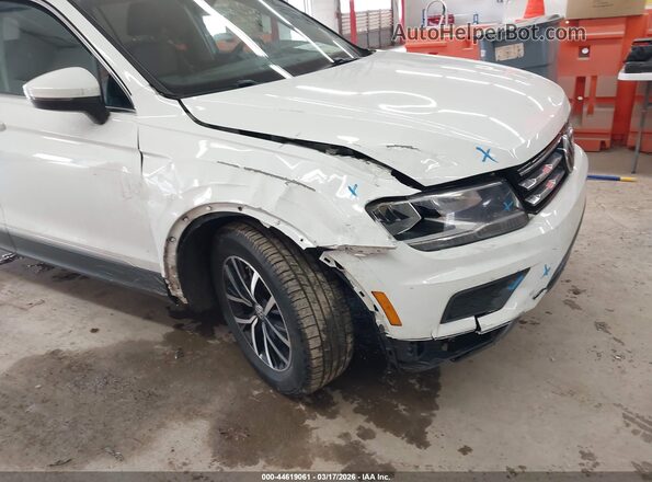 3VV3B7AX8MM006676 2021 VOLKSWAGEN TIGUAN White Front view