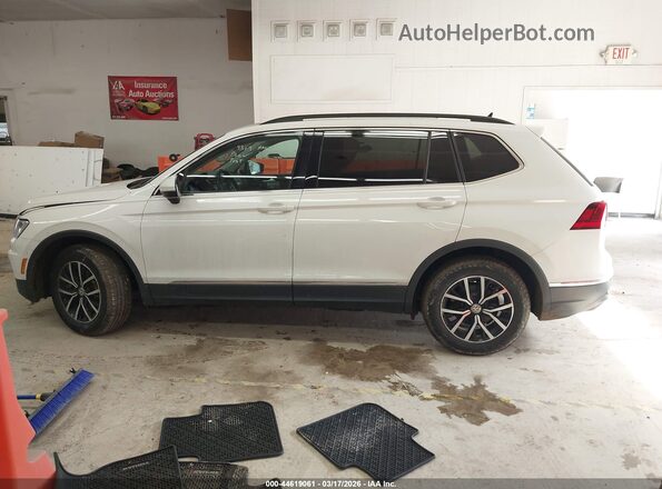 3VV3B7AX8MM006676 2021 VOLKSWAGEN TIGUAN White 360 interior view
