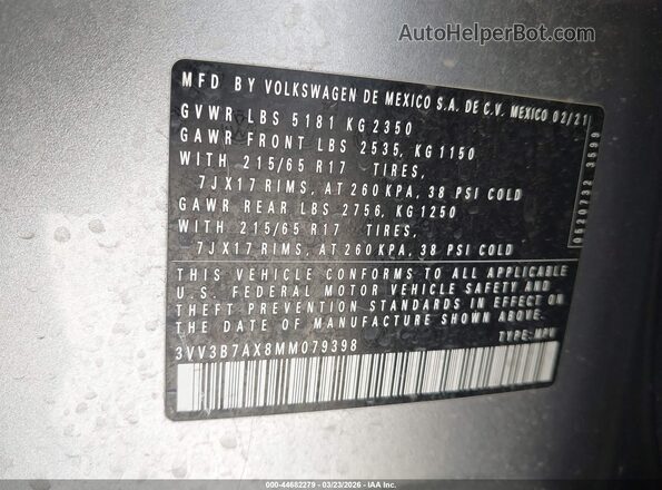 3VV3B7AX8MM079398 2021 VOLKSWAGEN TIGUAN Silver Engine compartment view