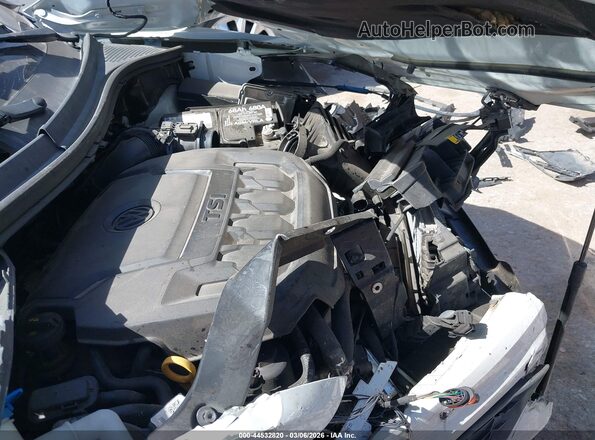 3VV3B7AXXKM005557 2019 VOLKSWAGEN TIGUAN White Вид ззаду