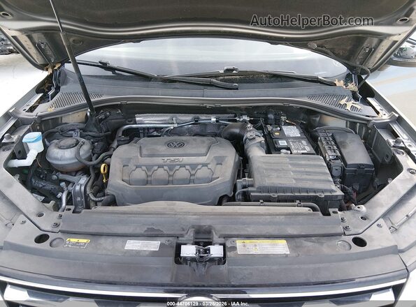 3VV3B7AXXMM095814 2021 VOLKSWAGEN TIGUAN Silver 