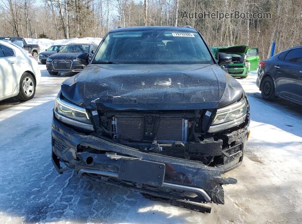 3VV4B7AX1JM067626 2018 VOLKSWAGEN TIGUAN Black Widok z przodu