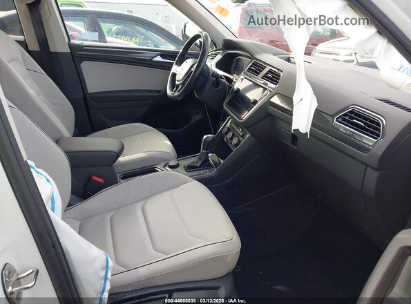3VV4B7AX8KM109520 2019 VOLKSWAGEN TIGUAN White 