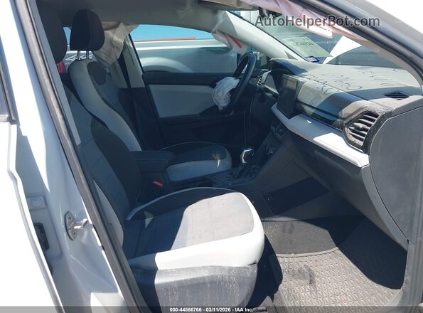3VV5C7B25SM049667 2025 VOLKSWAGEN TAOS White Vista interior delantera