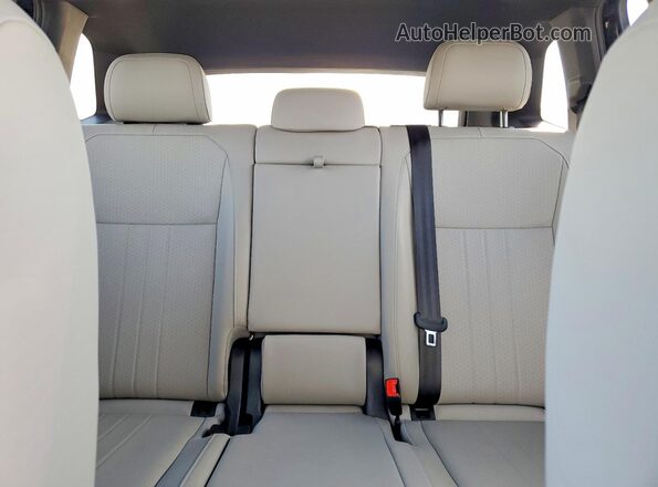 3VV8B7AX5RM056769 2024 VOLKSWAGEN TIGUAN Черный Вид задних сидений