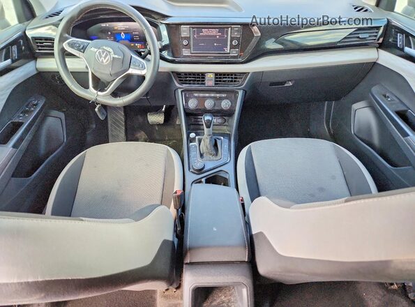 3VV8X7B25RM110334 2024 VOLKSWAGEN TAOS Черный Вид панели приборов