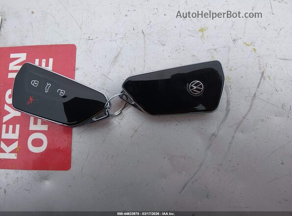 3VVBR7RM5SM039715 2025 VOLKSWAGEN TIGUAN Black Вид панелі приладів