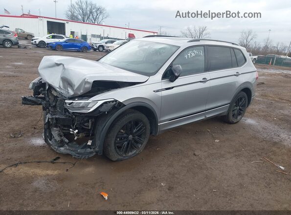 3VVCB7AX0NM131656 2022 VOLKSWAGEN TIGUAN Silver წინა მარცხენა ხედი სამი მეოთხედიდან