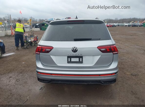 3VVCB7AX0NM131656 2022 VOLKSWAGEN TIGUAN Silver 