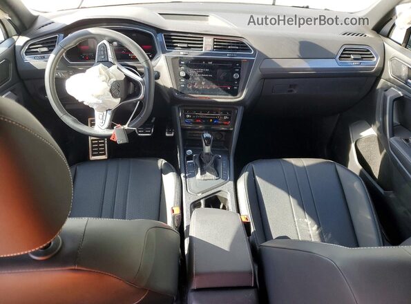 3VVCB7AX4PM076969 2023 VOLKSWAGEN TIGUAN White 