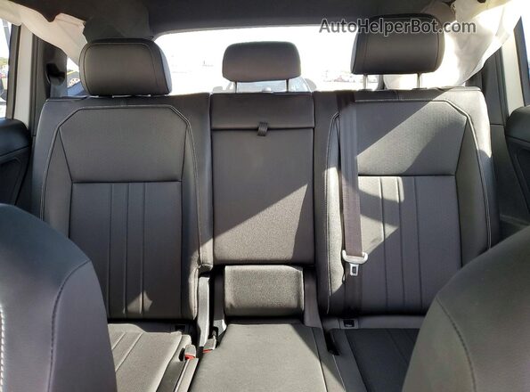 3VVCB7AX4PM076969 2023 VOLKSWAGEN TIGUAN White 