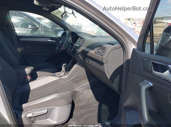 3VVCB7AX5PM028574 2023 VOLKSWAGEN TIGUAN Silver Սալոնի դիմացի տեսք