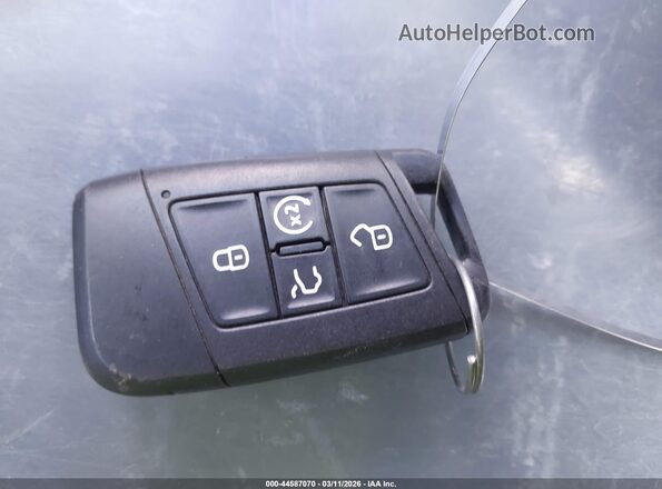 3VVCB7AX5PM028574 2023 VOLKSWAGEN TIGUAN Silver Առջևի վահանակի տեսք