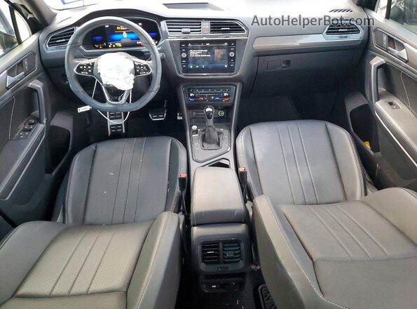 3VVCB7AX7PM030956 2023 VOLKSWAGEN TIGUAN Gray 
