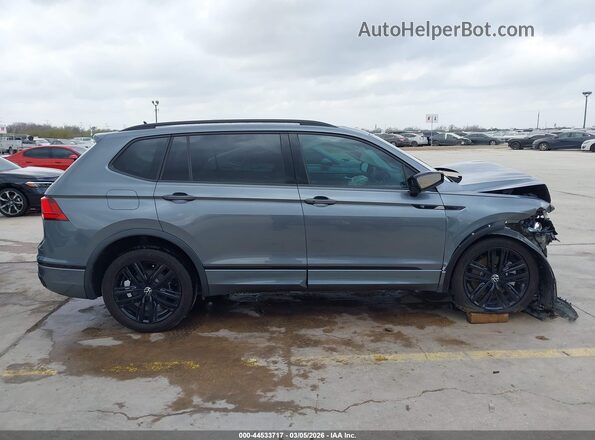 3VVCB7AX9NM097698 2022 VOLKSWAGEN TIGUAN Gray Панорамний вид салону 360°