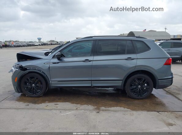 3VVCB7AX9NM097698 2022 VOLKSWAGEN TIGUAN Gray 