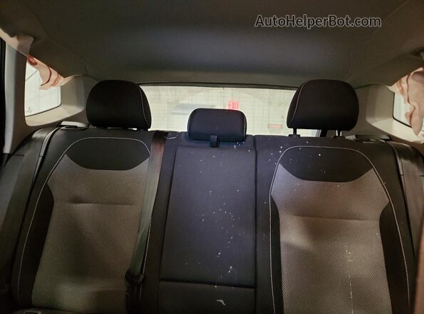 3VVCX7B29PM370310 2023 VOLKSWAGEN TAOS White ხელსაწყოთა პანელის ხედი