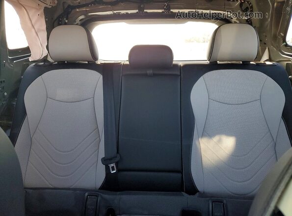 3VVER7RM1SM024979 2025 VOLKSWAGEN TIGUAN Black უკანა სავარძლების ხედი
