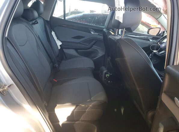 3VVER7RM3TM010079 2026 VOLKSWAGEN TIGUAN Silver 