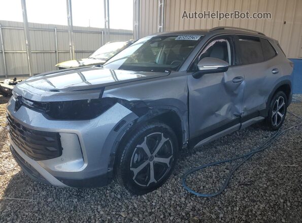 3VVER7RM3TM010079 2026 VOLKSWAGEN TIGUAN Silver 