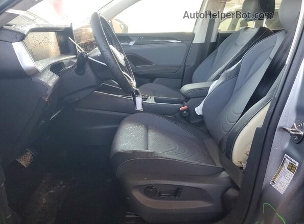 3VVER7RM3TM010079 2026 VOLKSWAGEN TIGUAN Silver 