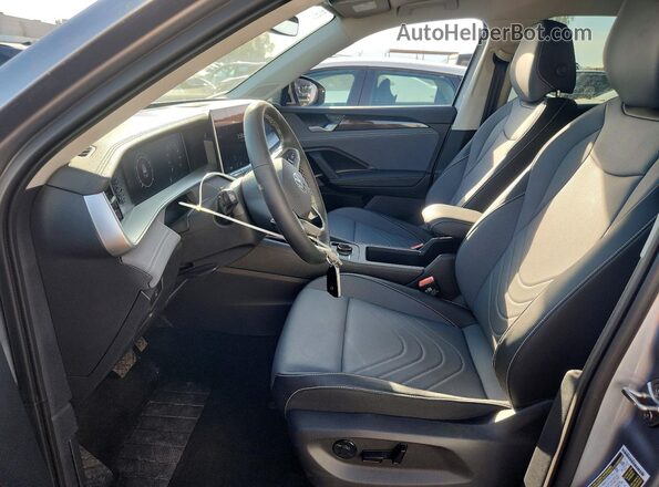 3VVER7RM6TM021495 2026 VOLKSWAGEN TIGUAN Silver 