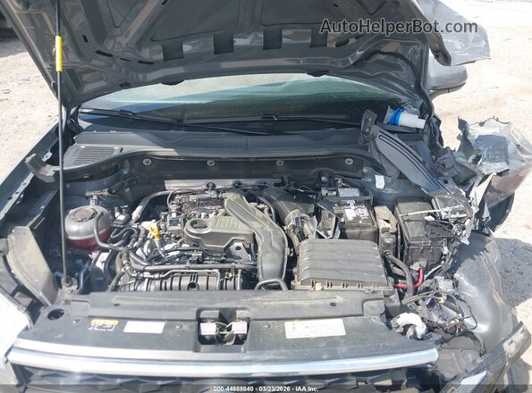 3VVEX7B2XRM004139 2024 VOLKSWAGEN TAOS Gray Widok z tyłu